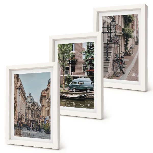 Conjunto de molduras com imagens Vistas tranquilas da cidade com edifícios.
