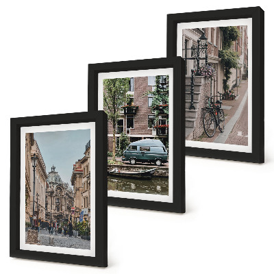 Conjunto de molduras com imagens Vistas tranquilas da cidade com edifícios.