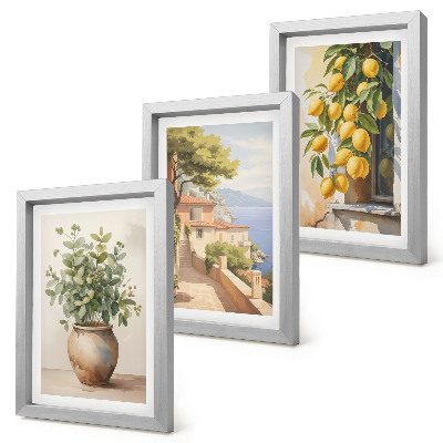 Conjunto de molduras com imagens Flores num vaso com vista para o mar e limões.