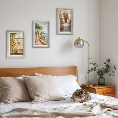 Conjunto de 3 quadros decorativos com frutas cítricas na cozinha com vista para o mar e para a encantadora cidade