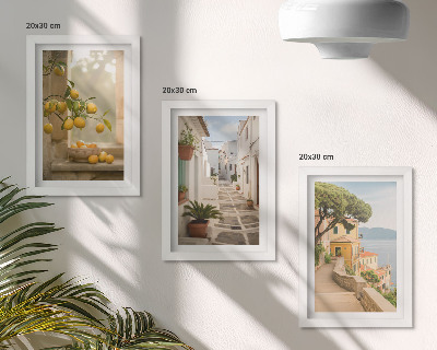 Conjunto de molduras com imagens Vista da laranjeira a partir da janela e arquitetura à beira-mar.