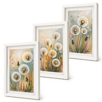 Tríptico com moldura Flores de dente-de-leão em contraste com um fundo de grama em tons pastel.