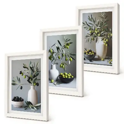 Conjunto de 3 quadros decorativos com azeitonas em vasos sobre fundo de cores suaves