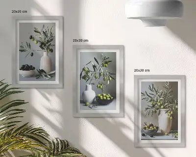 Conjunto de 3 quadros decorativos com azeitonas em vasos sobre fundo de cores suaves