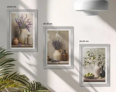 Conjunto de 3 quadros decorativos com flores em vasos, azeitonas e decorações naturais