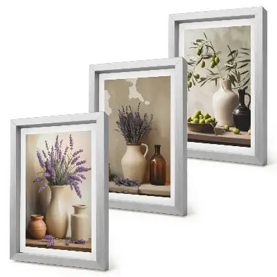 Conjunto de 3 quadros decorativos com flores em vasos, azeitonas e decorações naturais