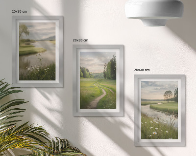 Tríptico com moldura Paisagem tranquila de verão com um rio e um prado florido.