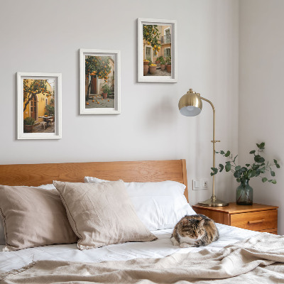 Conjunto de molduras com imagens Um jardim com árvores cítricas em um local ensolarado.