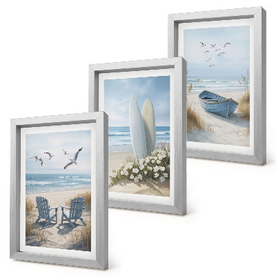 Conjunto de molduras com imagens Praia com pranchas de surfe, barcos e pássaros.