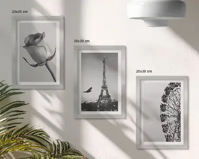 Tríptico com moldura torre Eiffel e roda-gigante em tons de rosa com efeito monocromático