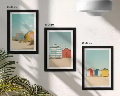 Conjunto de quadros com imagens casas de praia coloridas num dia ensolarado