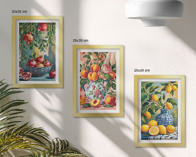 Conjunto de 3 quadros decorativos Composições de frutas com romãs, limões e pêssegos.
