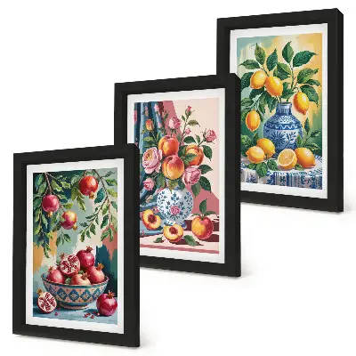 Tríptico de flores e frutas pintadas em vasos com moldura