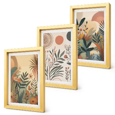 Tríptico com moldura com motivos vegetais em cores suaves e círculos
