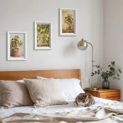 Conjunto de 3 quadros decorativos com estampas de limoeiros em vasos e floreiras