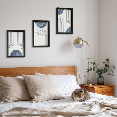 Conjunto de 3 quadros decorativos Padrões abstratos em tons de azul e branco.
