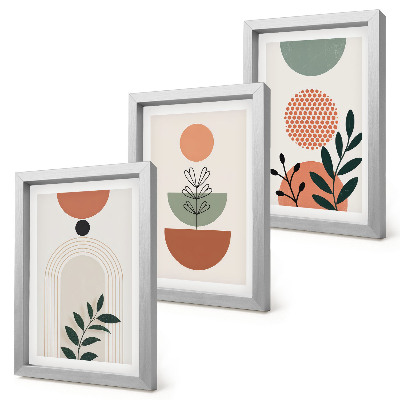 Tríptico com moldura Motivos vegetais em formas e cores modernas.