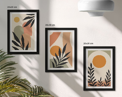 Conjunto de 3 quadros decorativos Formas abstratas e motivos vegetais em cores quentes.