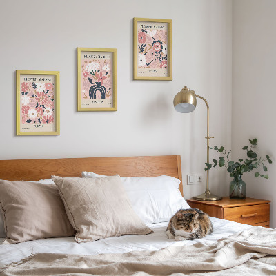 Conjunto de molduras com imagens Motivos florais em Tóquio, Londres e Paris