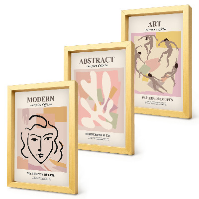 Tríptico com moldura Retratos elegantes e formas abstratas em tons pastel.