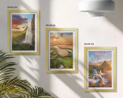 Tríptico com moldura paisagem de cachoeiras montanhas e rios ao pôr do sol