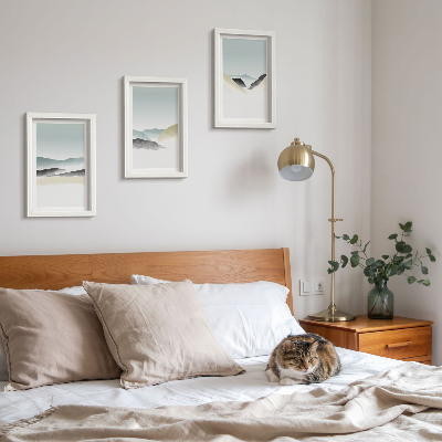 Tríptico com moldura Montanhas minimalistas em tons pastel delicados