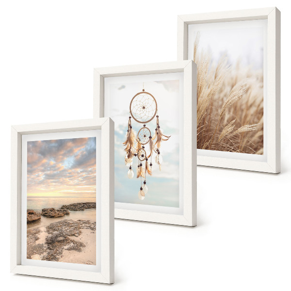 Conjunto de 3 quadros decorativos Vista para o mar com nuvens, apanhador de sonhos e grama.