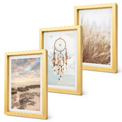 Conjunto de 3 quadros decorativos Vista para o mar com nuvens, apanhador de sonhos e grama.