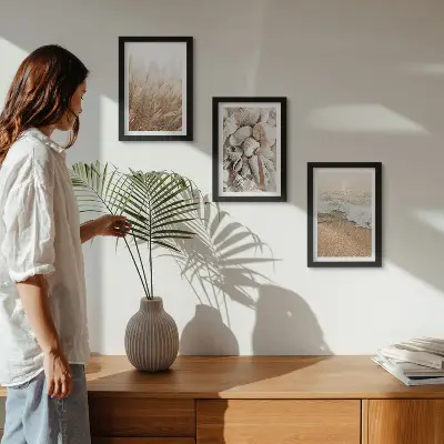 Conjunto de molduras com imagens com motivos de praia de conchas e ondas do mar