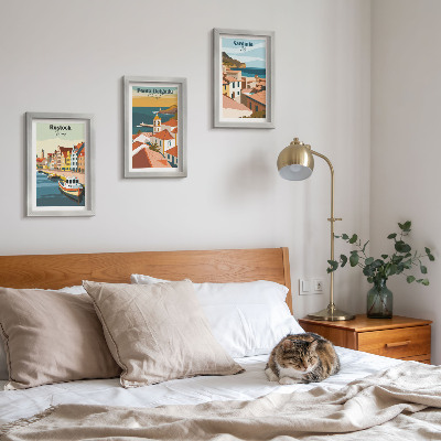Conjunto de molduras com imagens Vistas de cidades costeiras e portuárias europeias
