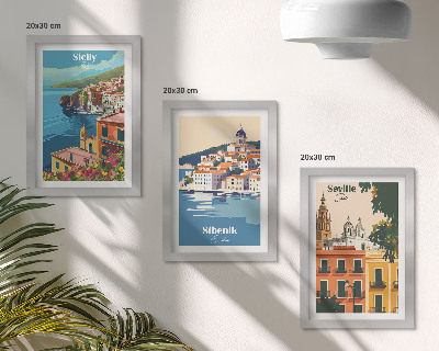 Conjunto de 3 quadros decorativos Paisagens de cidades europeias com edifícios coloridos.