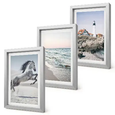 Conjunto de quadros com imagens cavalos correndo na praia e ondas do farol