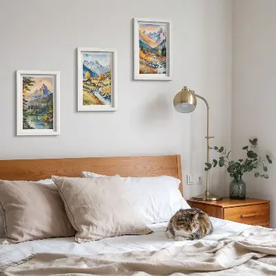 Conjunto de molduras com imagens paisagem montanhosa com um rio e chalés em tons outonais