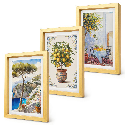 Conjunto de molduras com imagens Vista para o mar com limoeiro e mesa de jardim.