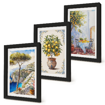 Conjunto de molduras com imagens Vista para o mar com limoeiro e mesa de jardim.