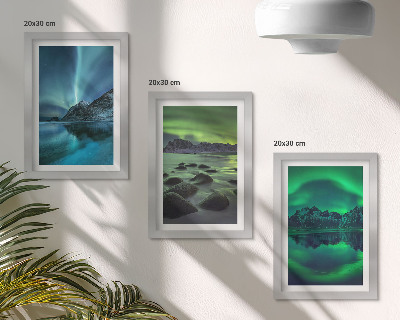 Conjunto de molduras com imagens Paisagem de inverno com aurora boreal e montanhas