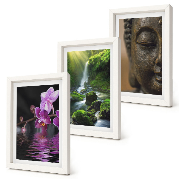 Tríptico com moldura Flores na cachoeira com pedras verdes e Buda