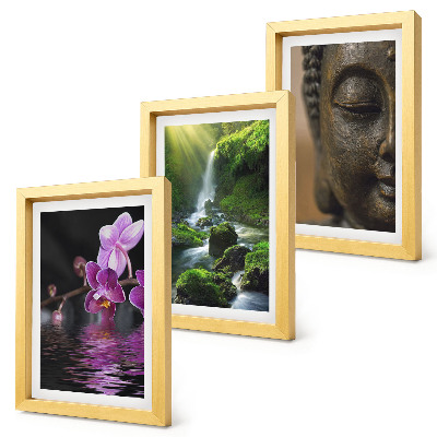 Tríptico com moldura Flores na cachoeira com pedras verdes e Buda
