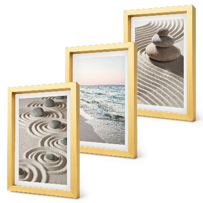 Conjunto de 3 quadros decorativos Ondas calmas de areia e água com pedras na praia