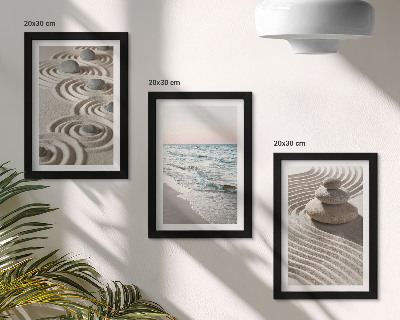 Conjunto de 3 quadros decorativos Ondas calmas de areia e água com pedras na praia