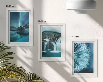 Conjunto de molduras com imagens de paisagens de inverno com cachoeiras e aurora boreal