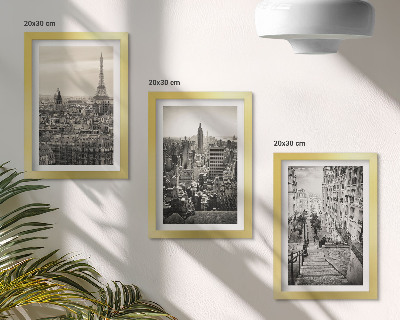 Conjunto de 3 quadros decorativos Vistas da cidade de Paris e Nova York, e escadarias encantadoras.