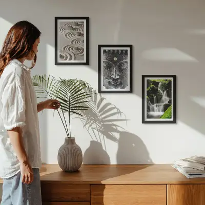 Conjunto de 3 quadros decorativos com estampa de natureza, pedras, cachoeira e Buda