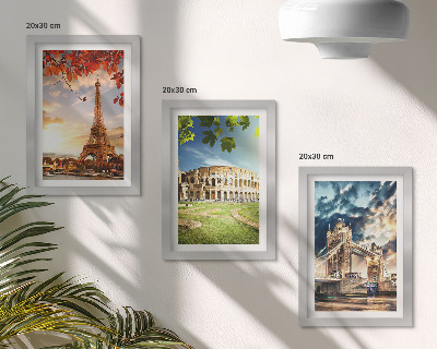 Conjunto de molduras com imagens Monumentos da Europa nas cores quentes da paisagem.
