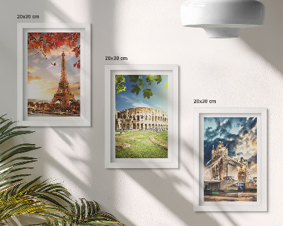 Conjunto de molduras com imagens Monumentos da Europa nas cores quentes da paisagem.
