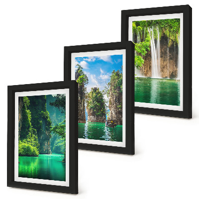Tríptico com moldura Paisagens verdejantes com cachoeiras e rochas.