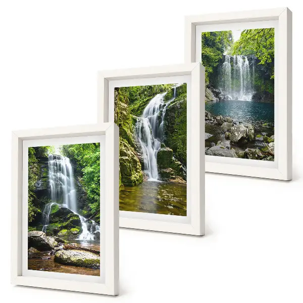 Conjunto de molduras com imagens cachoeiras em ambiente verde com pedras e água