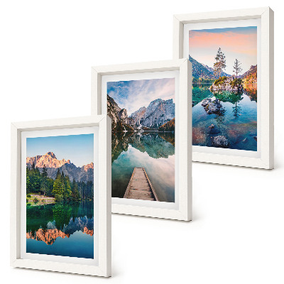 Tríptico com moldura Lagos de montanha com reflexos na água e na floresta