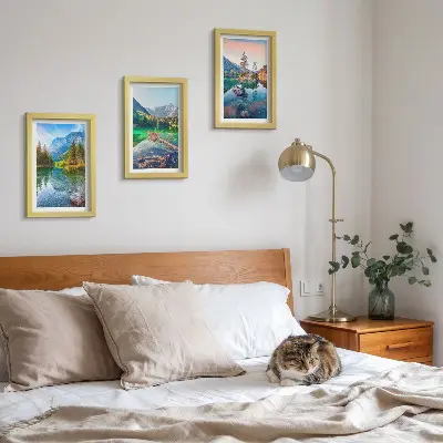 Conjunto de quadros com imagens lagos de montanha com águas e paisagens naturais