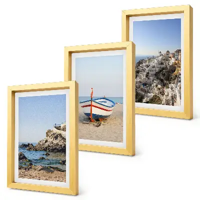 Conjunto de 3 quadros decorativos com vista para o mar, barco e casas brancas na Grécia